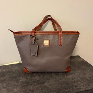 Dooney & Bourke Tote